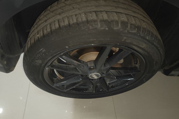 奥迪Q2L 2021款 35 TFSI 进取动感型车身外观6003