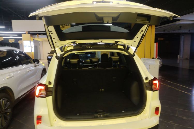 福特 锐际 2020款 EcoBoost 245 两驱耀享款局部细节23