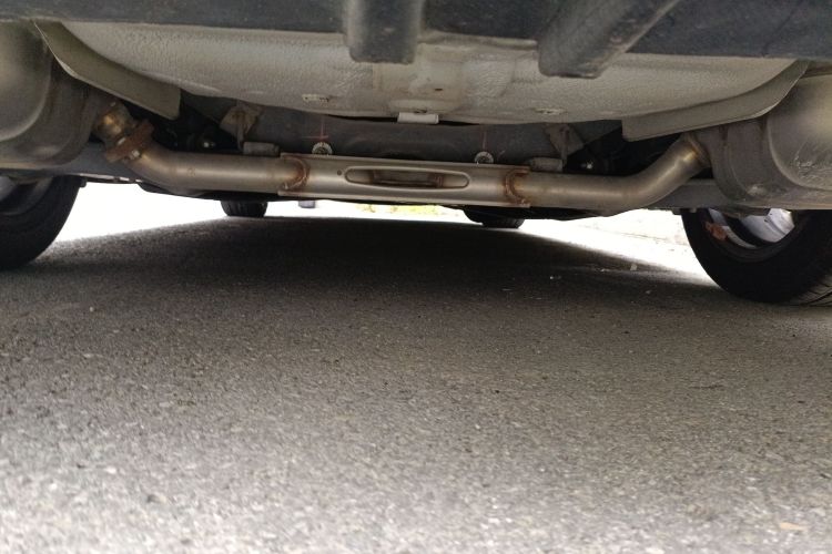 本田 思域 2016款 220TURBO CVT尊贵版局部细节9009