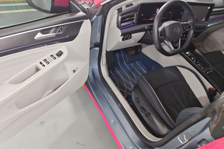 大众 2022款 凌渡L 280TSI DSG酷辣版中控内饰20