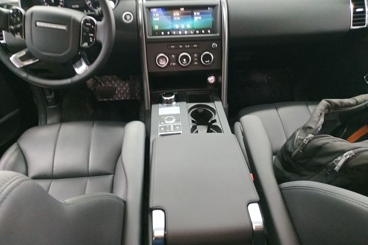 路虎 发现 2020款 2.0T 30周年特别版中控内饰18