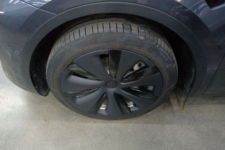 特斯拉 Model Y 2022款 改款 后轮驱动版车身外观6007