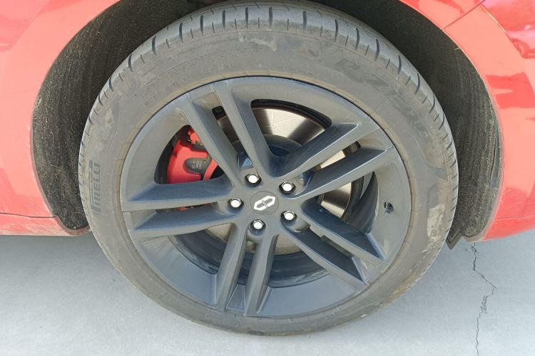 鸿蒙智行 问界M5 2024款 增程 Max RS 四驱高阶智驾版车身外观10