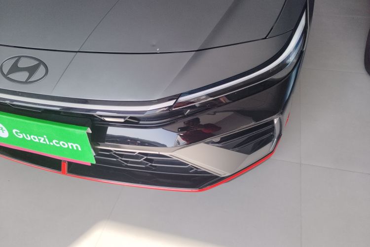 现代 伊兰特 2023款 240TGDi DCT N Line LUX尊贵版局部细节36