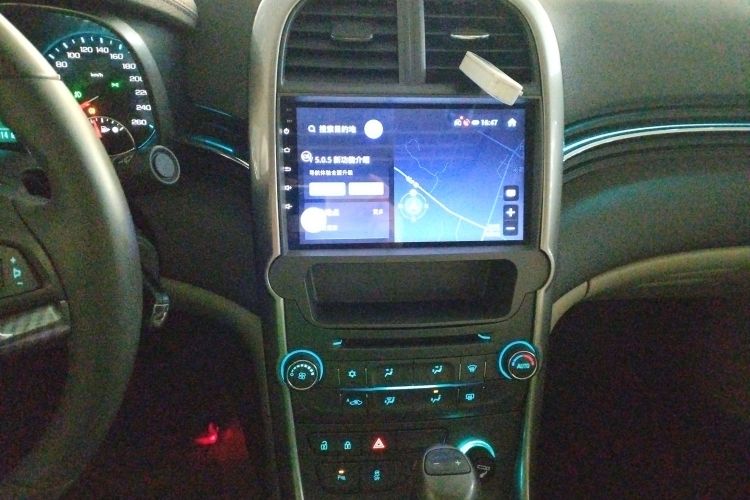 雪佛兰 迈锐宝 2013款 2.0L 自动豪华版中控内饰16