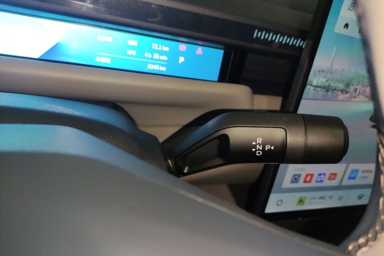 领克Z10 2024款 95kWh 766km后驱Max局部细节18