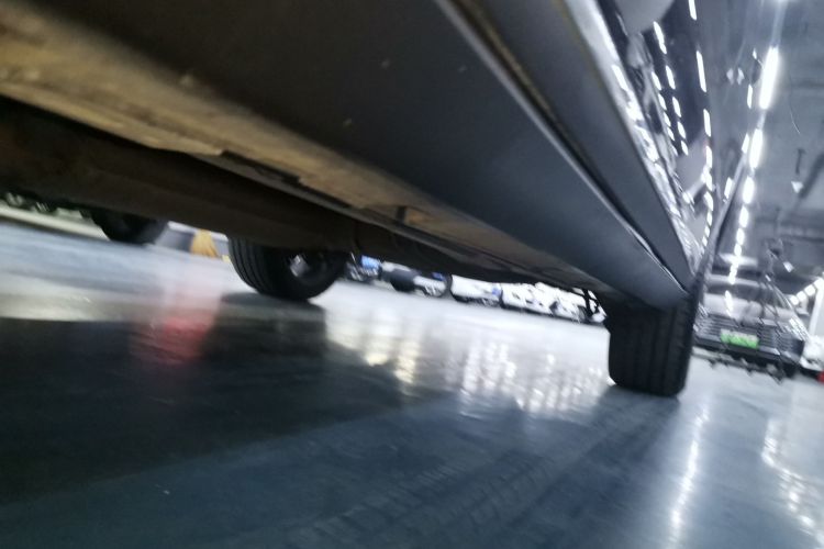 比亚迪 唐 2018款 2.0T 自动智联尊荣型 7座 国V局部细节9002