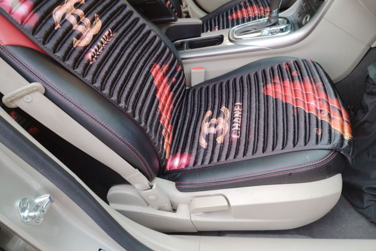 雪佛兰 迈锐宝 2014款 2.0L 自动舒适版局部细节41