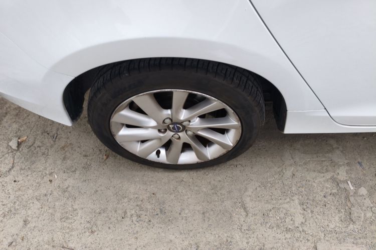 沃尔沃S60 2017款 S60L T4 智远版车身外观6008