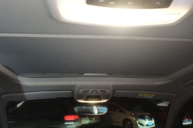 宝马1系(进口) 2016款 118i 都市设计套装中控内饰22