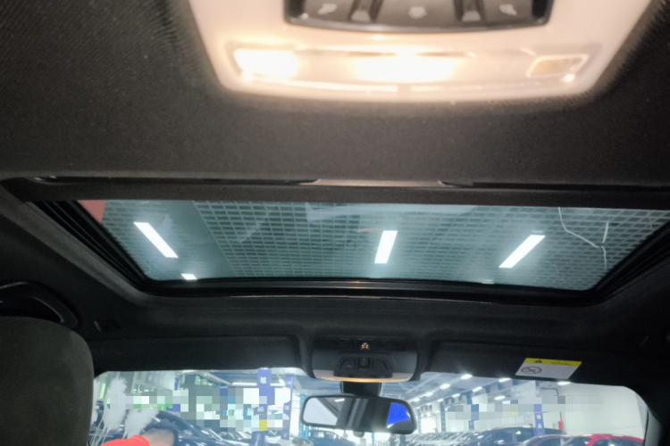 宝马3系 2017款 320i M运动型局部细节22