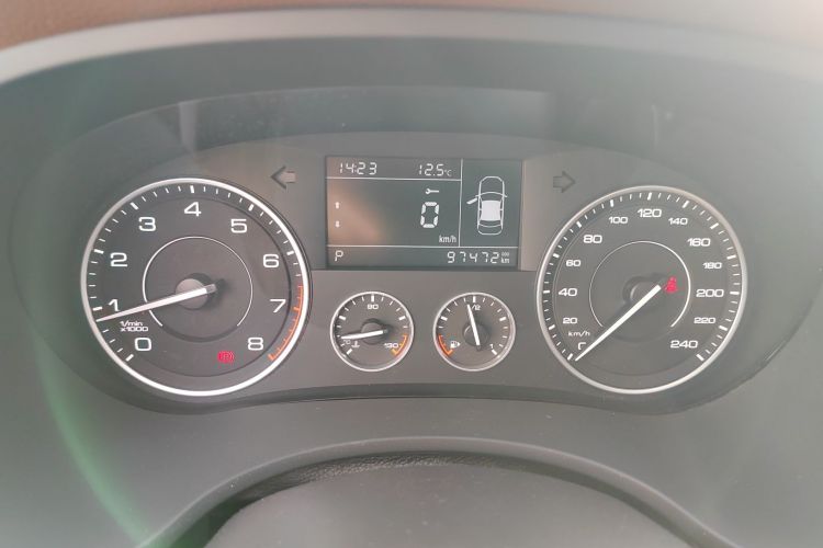 宝沃BX5 2017款 20TGDI 自动两驱先锋型局部细节14