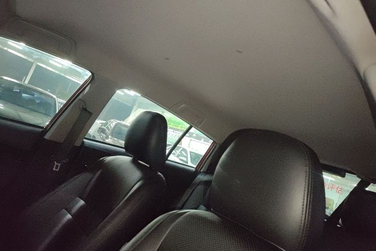 丰田 YARiS L 致炫 2016款 改款 1.5G CVT炫动版局部细节22