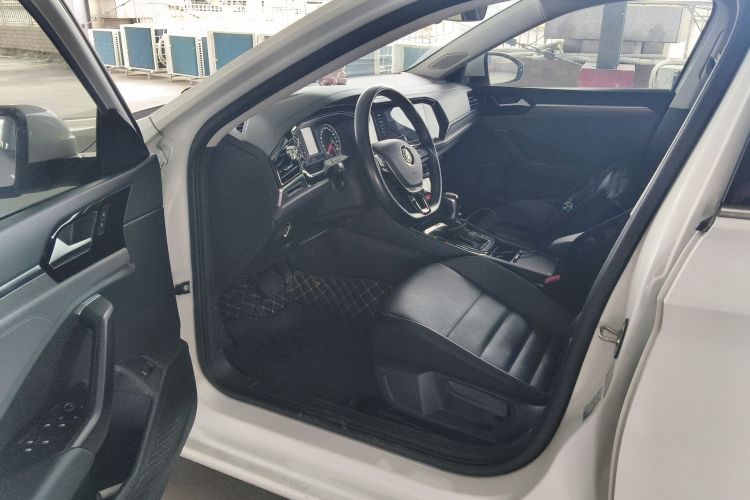 大众 速腾 2020款 200TSI DSG舒适型 国VI中控内饰20