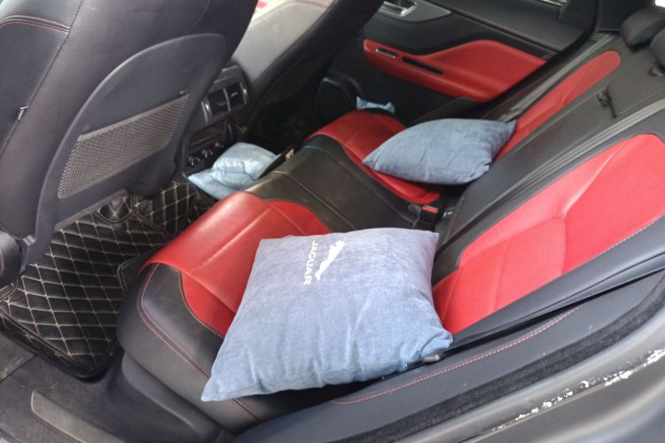 捷豹F-PACE 2020款 2.0T 赛旗版中控内饰21