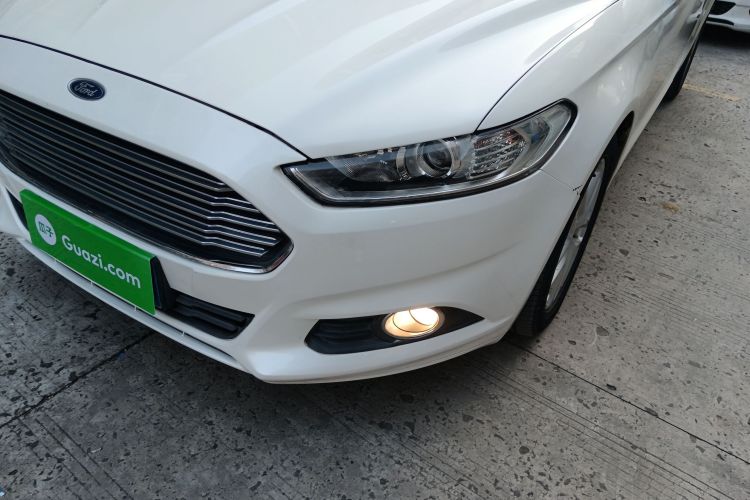 福特 蒙迪欧 2013款 1.5L GTDi180时尚型局部细节36