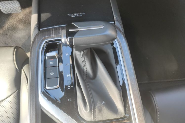 五菱汽车 五菱佳辰 2022款 1.5T CVT智享豪华型中控内饰18