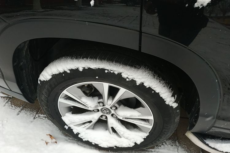 丰田 汉兰达 2018款 2.0T 两驱精英版 7座 国VI车身外观6008