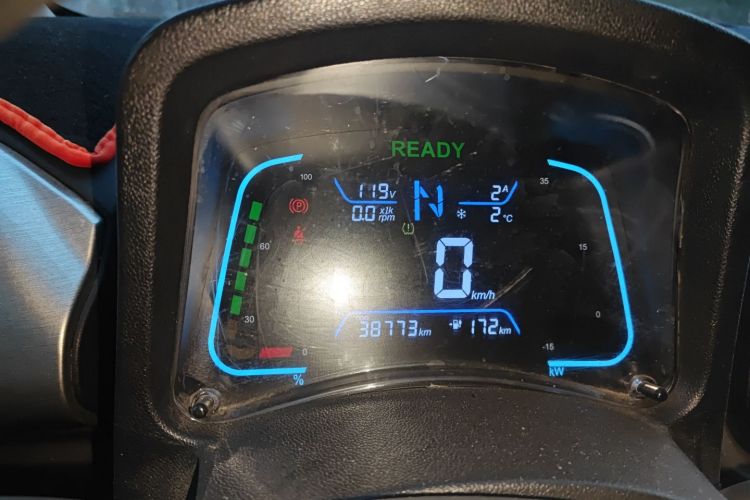 江铃集团新能源 易至EV2 2022款 心动版中控内饰14