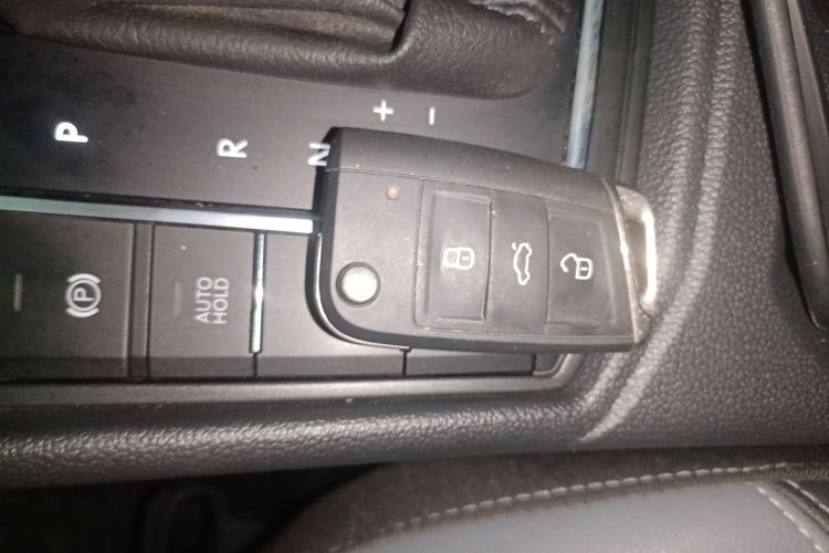 大众 朗逸 2023款 1.5L 自动五百万版中控内饰7001