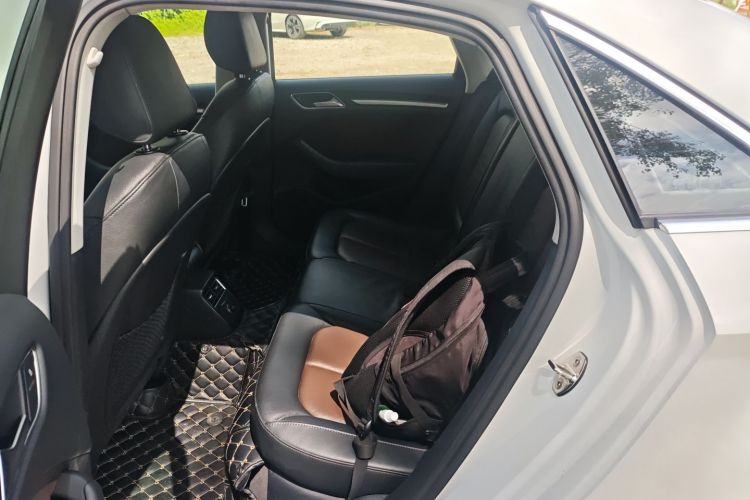 奥迪A3 2015款 Limousine 40 TFSI 自动舒适型中控内饰7004