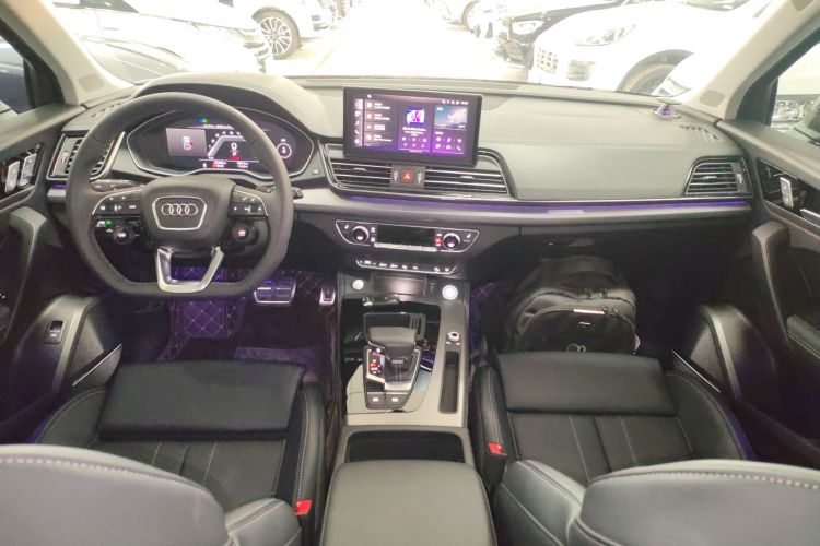 奥迪Q5L 2024款 45 TFSI 豪华动感型中控内饰12