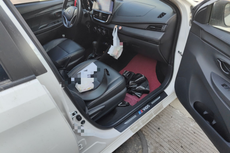 丰田 威驰FS 2022款 1.5L CVT 锋驰CARE版局部细节9005