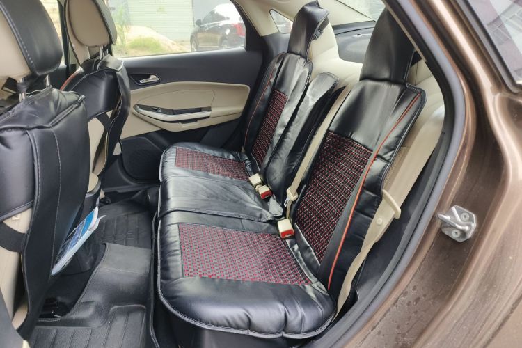 福特 福睿斯 2017款 1.5L 自动舒适型中控内饰21