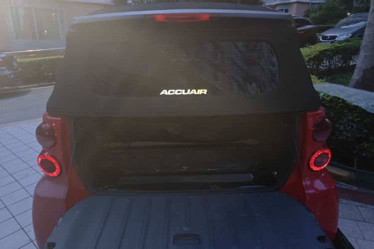 smart fortwo 2011款 1.0 MHD 敞篷激情版局部细节23