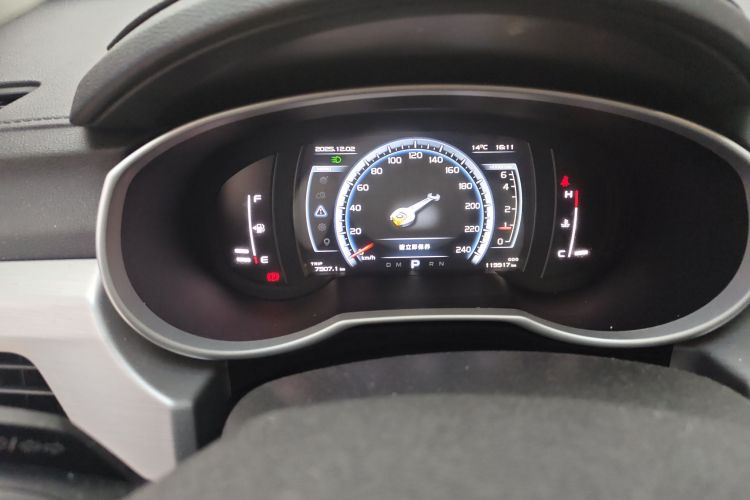 吉利汽车 博越 2016款 1.8TD 自动智尊型中控内饰14