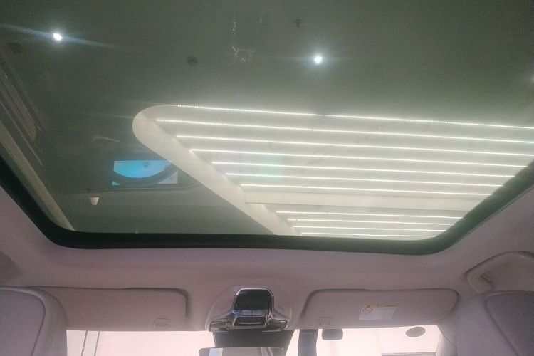 吉利汽车 吉利icon 2023款 1.5TD 巧克力醇臻版局部细节22