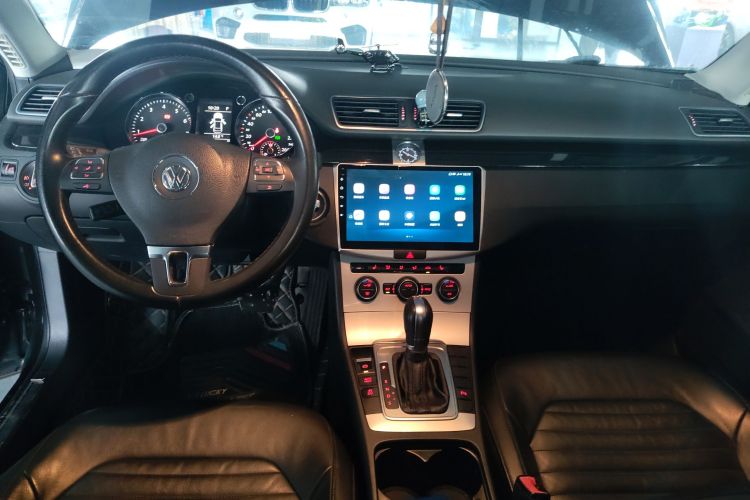 大众 迈腾 2013款 2.0TSI 豪华型中控内饰7002