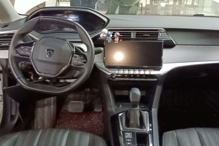 标致408 2022款 1.6T 进取版中控内饰12