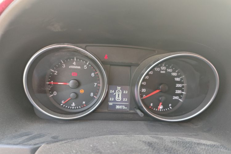 哈弗M6 2019款 1.5T 手动两驱都市型 国VI中控内饰14