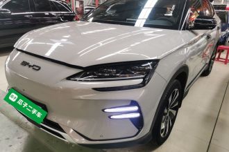 比亚迪 宋PLUS新能源 2023款 冠军版 EV 520KM 尊贵型