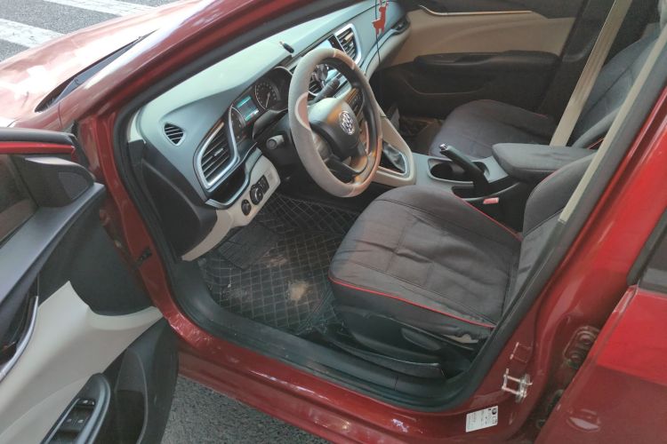 别克 英朗 2015款 15N 自动精英型中控内饰7003