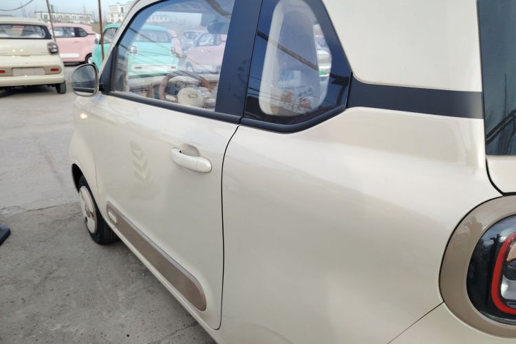 奔腾小马 2026款 222km 萌趣马 Plus车身外观4