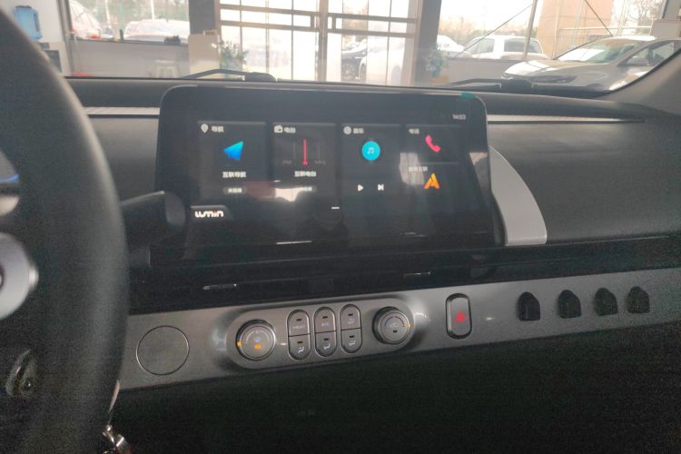 长安启源 长安Lumin 2022款 210km 香甜款中控内饰16