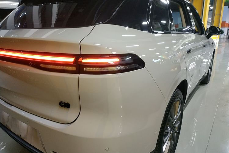 零跑汽车 零跑C10 2024款 530智享版车身外观9