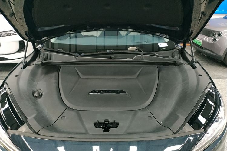 ARCFOX极狐 极狐 阿尔法S(ARCFOX αS) 2022款 708S 160kW机舱底盘24