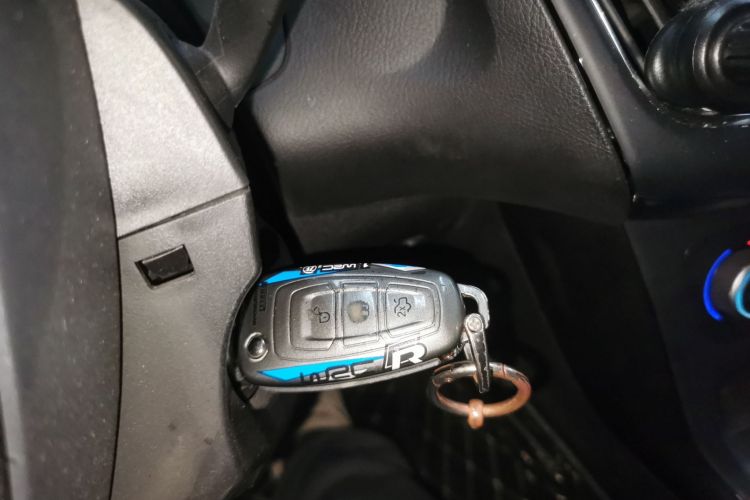 福特 福克斯 2018款 两厢经典 EcoBoost 180 自动精英型中控内饰11