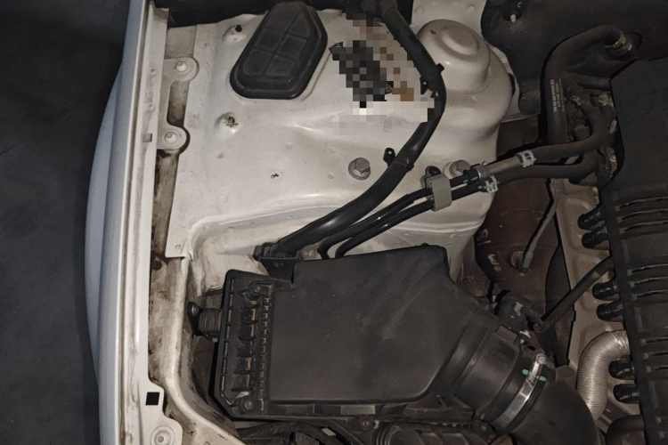 奥迪A4L 2013款 35 TFSI 自动标准型局部细节9006