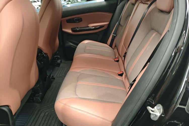 蔚来EC6 2020款 615KM 性能版中控内饰21