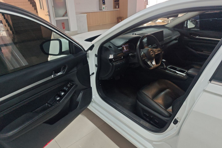 日产 天籁 2022款 2.0L XL-TLS 悦享版中控内饰20