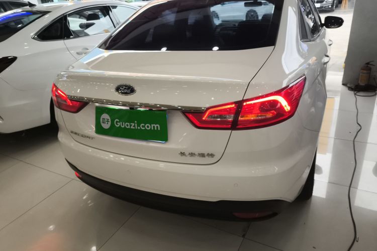 福特 福睿斯 2019款 改款 1.5L 自动悦享型 国VI车身外观6004