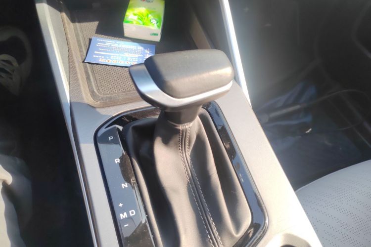 吉利汽车 帝豪 2022款 第4代 1.5L CVT旗舰型局部细节18