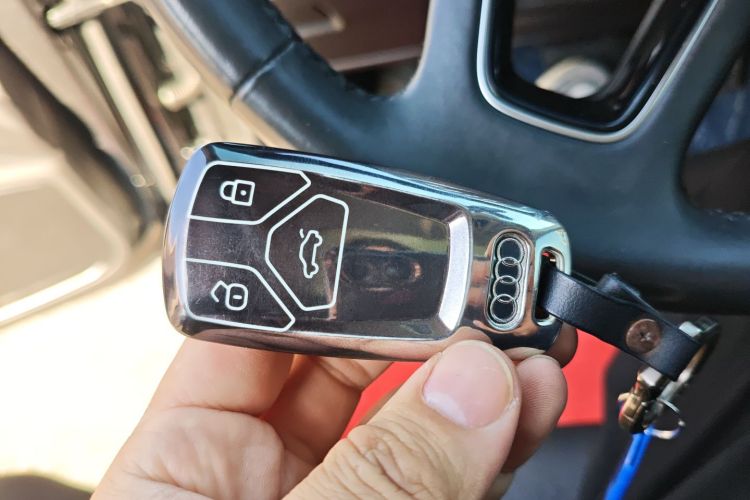 奥迪A4L 2020款 40 TFSI quattro 豪华动感型中控内饰7001