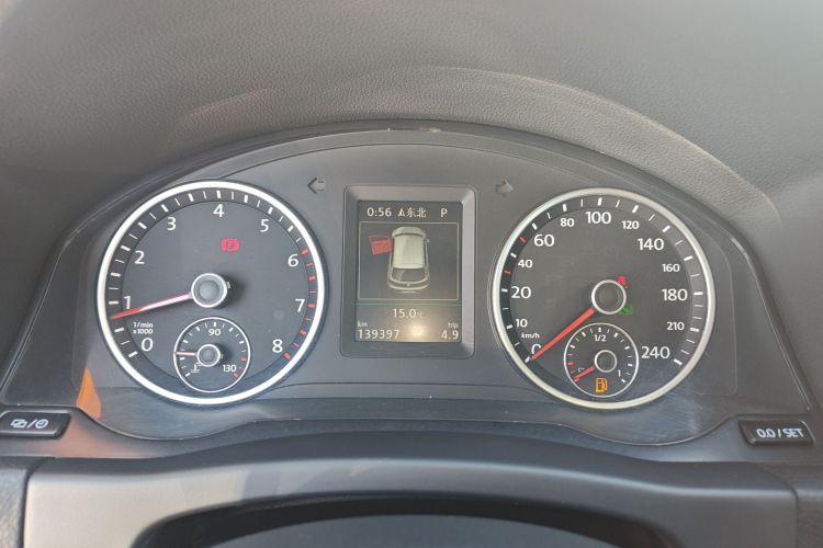 大众 途观 2015款 1.8TSI 自动四驱豪华型中控内饰14