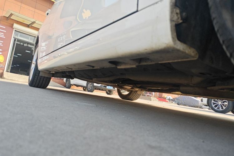 广汽传祺 传祺GA6 2016款 235T DCT精英版局部细节9001