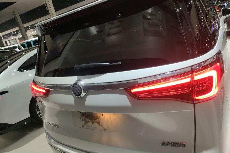 别克GL8 2023款 ES陆尊 舒适型车身外观6